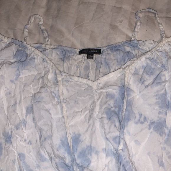 Large Flowy Tie Dye cropped cold shoulder blouse by Style Envy blue and white - Picture 5 of 5